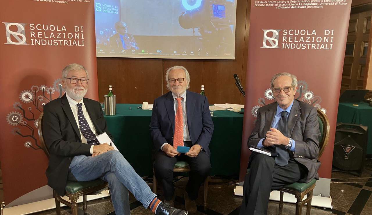 Profondo Lago, la difficile vertenza del Petrolchimico di Ferrara diventa un romanzo